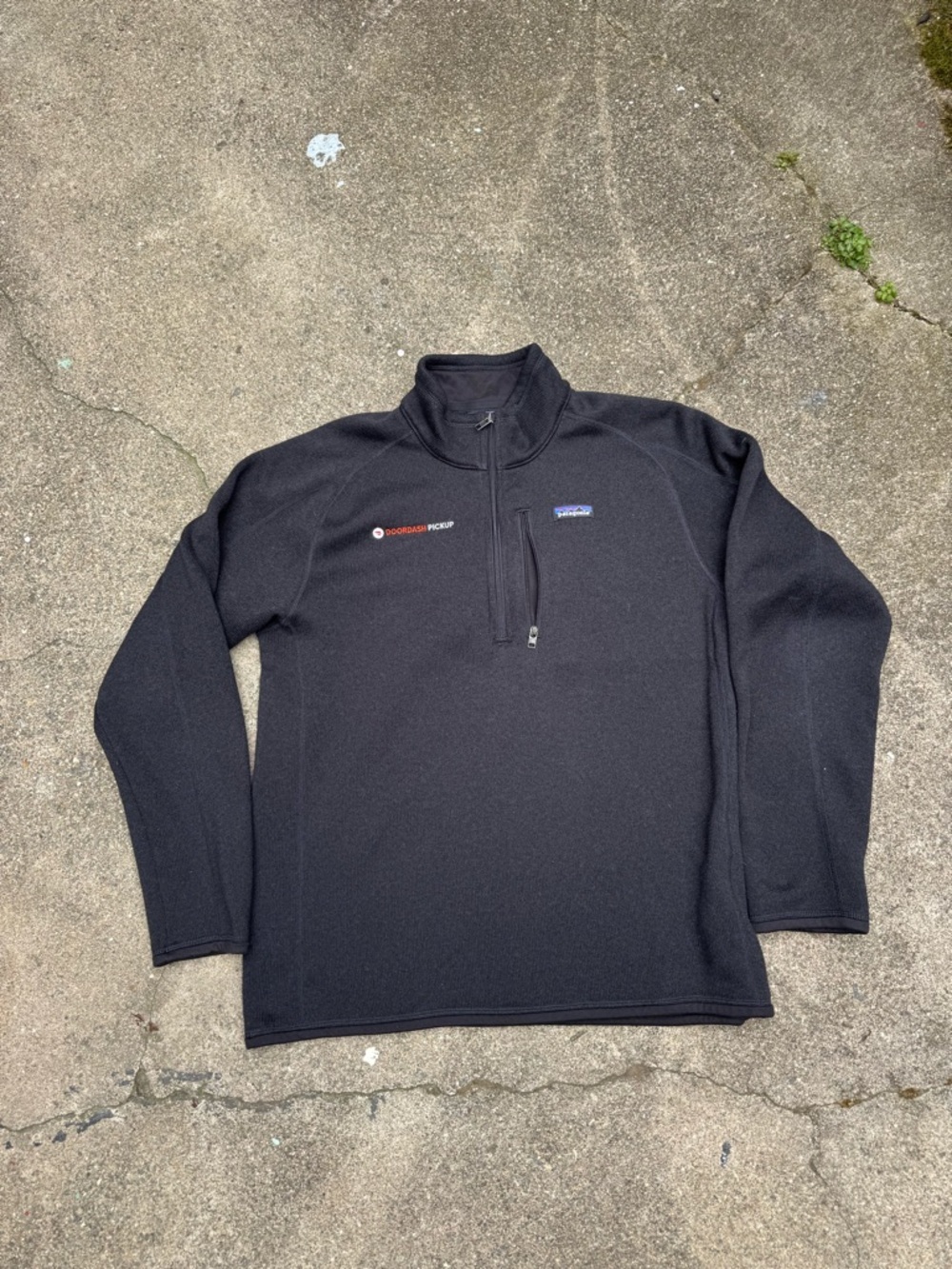 Patagonia 1/4 Zip Fleece Pullover Black Large Mens Lightweight Sweater Doordash